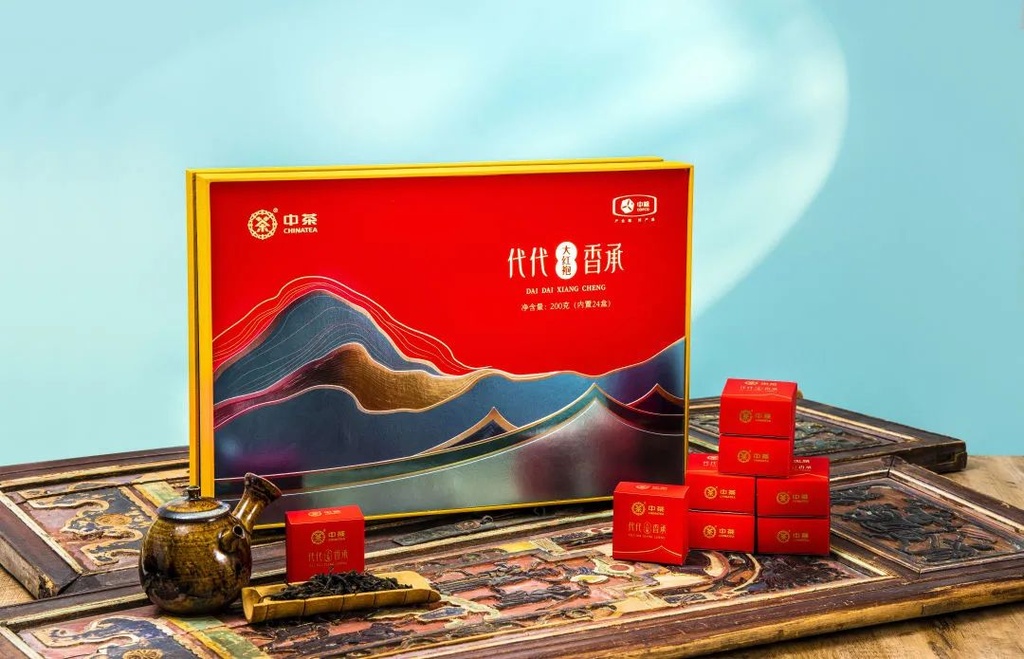 中茶代代香承系列大红袍200g