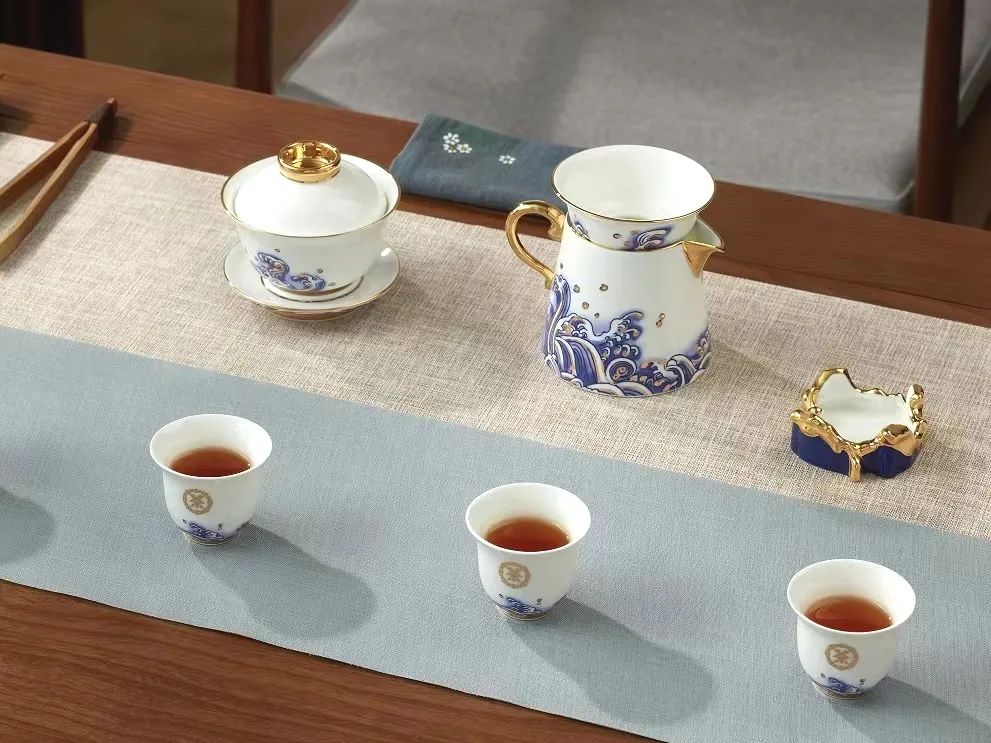 中茶海上明珠套组