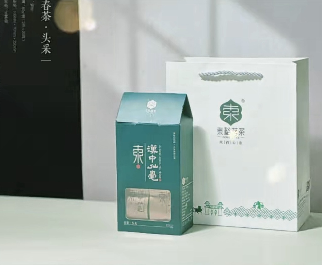 东裕品质口粮特级头采仙毫三角盒60g